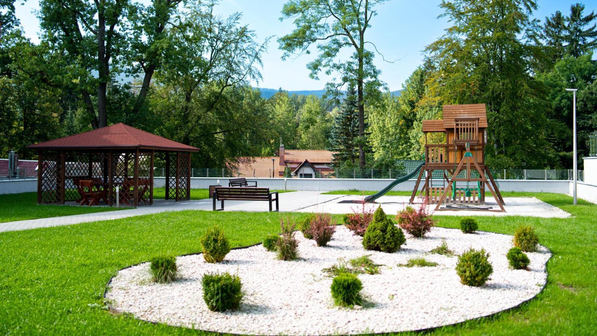 Trevilles Apartamenty - Stone Hill Z Basenem I Spa Sklářská Poruba Exteriér fotografie